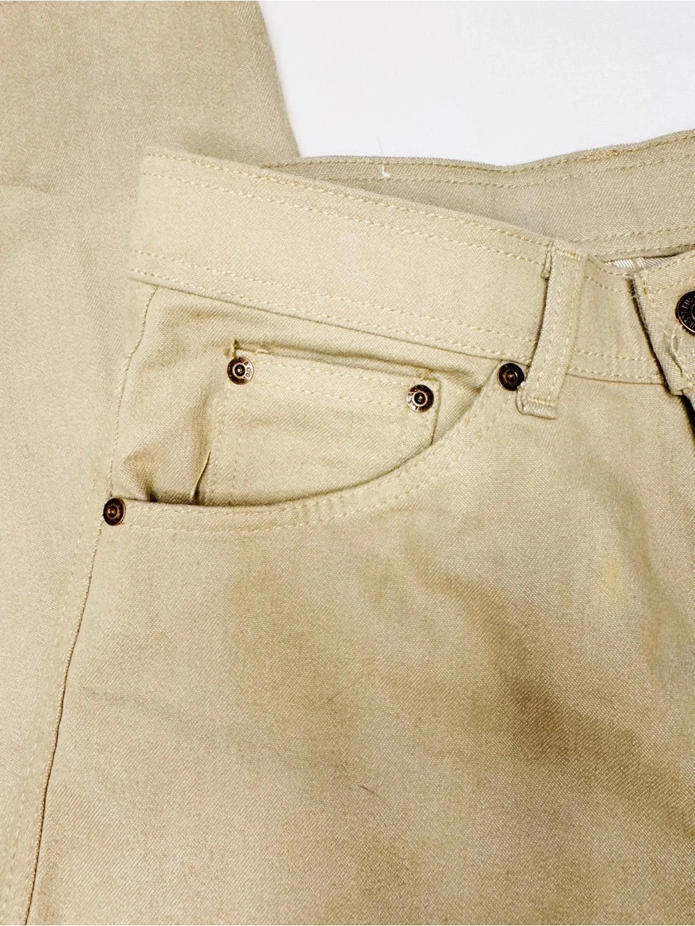 Men's Vintage Levi’s Classic Straight Khaki Pants